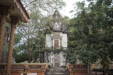 Phnom Santuk Tapınak yakınındaki Kamboçya Kampong Thom şehir