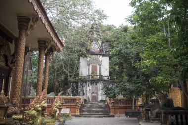 Phnom Santuk Tapınak yakınındaki Kamboçya Kampong Thom şehir