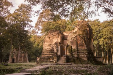 Sambor olduğunuzu Kuk kalıntıları Kamboçya Kampong Thom şehir kuzeyinde Khmer Harabeleri