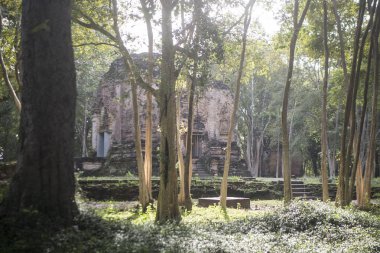 Sambor olduğunuzu Kuk kalıntıları Kamboçya Kampong Thom şehir kuzeyinde Khmer Harabeleri