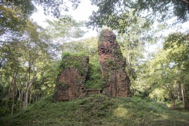 Sambor olduğunuzu Kuk kalıntıları Kamboçya Kampong Thom şehir kuzeyinde Khmer Harabeleri