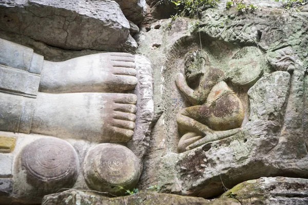 Carved Sandstone Buddha Image Phnom Santuk Temple City Kampong Thom — Stock Photo, Image
