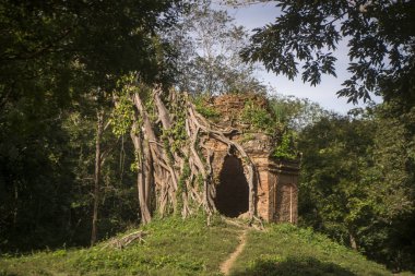 Sambor olduğunuzu Kuk kalıntıları Kamboçya Kampong Thom şehir kuzeyinde Khmer Harabeleri