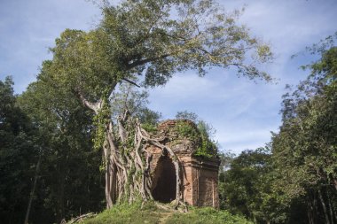 Sambor olduğunuzu Kuk kalıntıları Kamboçya Kampong Thom şehir kuzeyinde Khmer Harabeleri