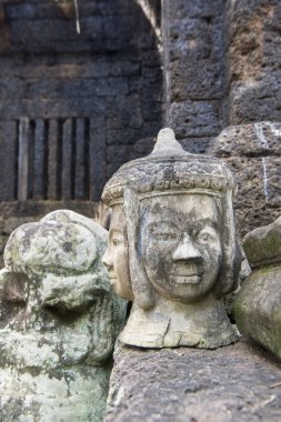 Heykel, Khmer tapınağı, Prasat Kuha Nokor Kamboçya Kampong Thom şehir güneyinde oyma taş