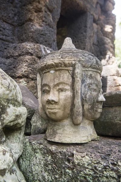 Sten Carving Skulptur Den Kambodjanska Tempel Prasat Kuha Nokor Söder — Stockfoto