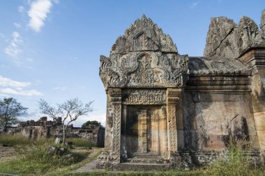 Kamboçya, Sra Em - 12 Kasım 2017: Khmer tapınaklar Srayong kasabanın doğusunda Prsat Preah Vihear kalıntıları