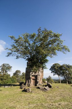 Kamboçya, Sra Em - 12 Kasım 2017: Khmer tapınaklar Srayong kasabanın doğusunda Prsat Preah Vihear kalıntıları