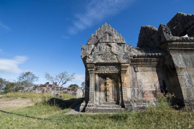 Kamboçya, Sra Em - 12 Kasım 2017: Khmer tapınaklar Srayong kasabanın doğusunda Prsat Preah Vihear kalıntıları