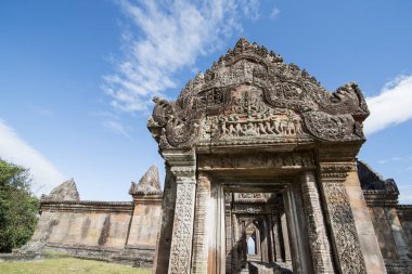 Kamboçya, Sra Em - 12 Kasım 2017: Khmer tapınaklar Srayong kasabanın doğusunda Prsat Preah Vihear kalıntıları