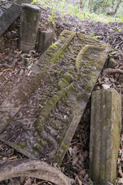Prasat Neak Buos, Khmer tapınak şehrin Northwaest Kamboçya Preah Vihear kuzeyinde Sra Em kasabanın doğusunda