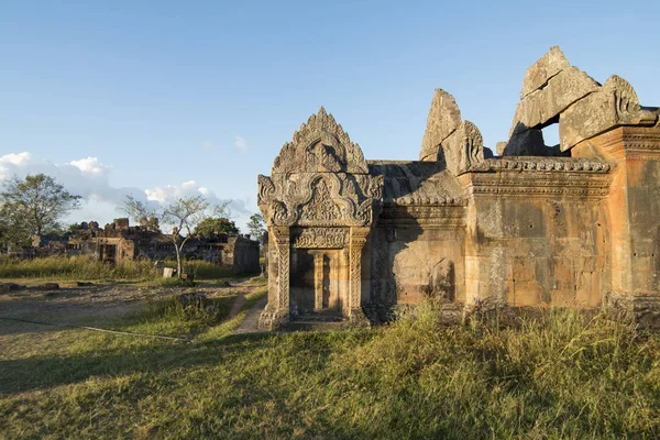 Srayong の町の東 Prsat プレアヴィヒアのクメール寺院のカンボジア Sra 2017 — ストック写真