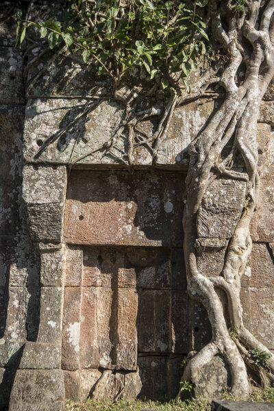 Хмерские храмы Прсат Прэах Вихеар к северу от города Сра Эм в провинции Прэа Вихеар на северо-западе Камбоджи
