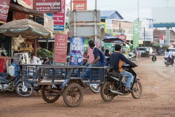 캄보디아 Anlong Veng 2017 중심가의 타운의 Anlong Veng에 지방의 Oddar — 스톡 사진