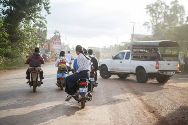 Kamboçya, Anlong Veng - Kasım, 2017: Bir taşıma şehir merkezinde, şehir Anlong Veng Northwaest Kamboçya Oddar Meanchey il.
