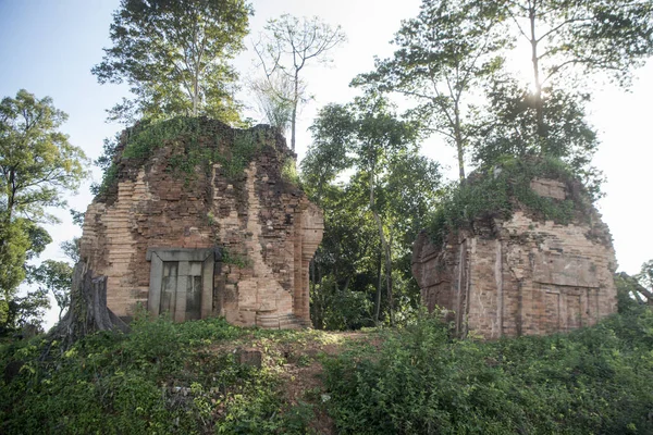 Camboya Anlong Veng Noviembre 2017 Los Templos Jemeres Prasat Trapeang — Foto de Stock