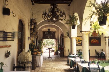Meksika, Valladolid - Ocak, 2009: Sömürge ve eski şehir Valladolid Yucatan içinde il Quintana Roo Meksika Orta Amerika'da üzerinde.   