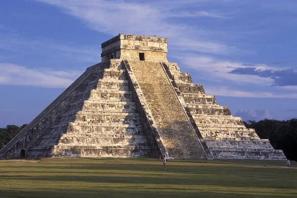 Isla Mujeres Mexico Januari 2009 Maya Ruïnes Met Kukulkan Pyramide — Stockfoto