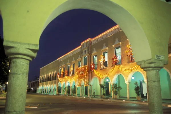 México Valladolid Enero 2009 Plaza Principal Con Casco Antiguo Colonial — Foto de Stock