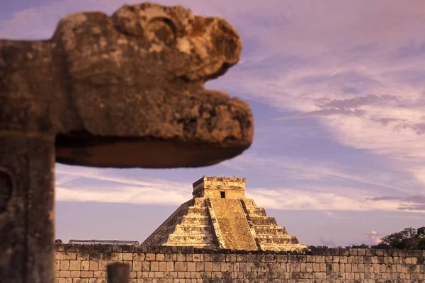 Isla Mujeres Mexico Januari 2009 Maya Ruïnes Met Kukulkan Pyramide — Stockfoto