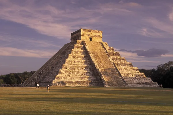 Isla Mujeres Mexico Januari 2009 Maya Ruïnes Met Kukulkan Pyramide — Stockfoto