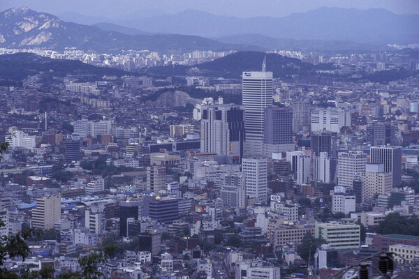 The view from the Seoul Tower in the city centre of Seoul in South Korea in EastAasia. Southkorea, Seoul, May, 2006