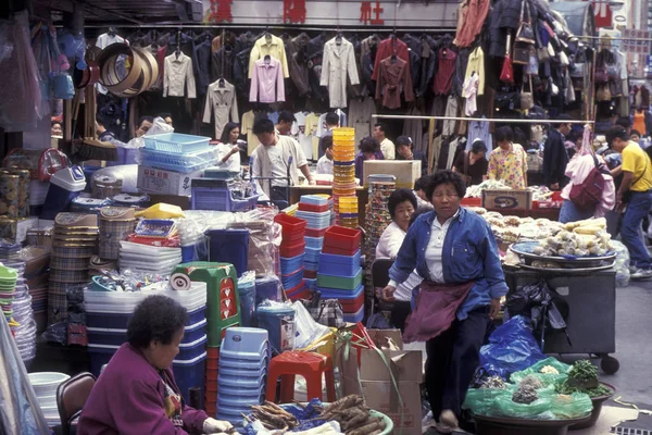 Eastaasia 한국에 서울시에서 시장에 Platicl가 Southkorea 2006 — 스톡 사진