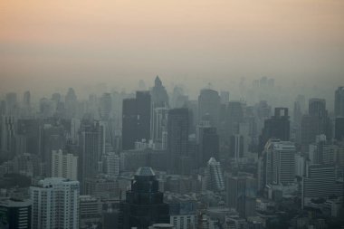 bir gündoğumu ve görünümü Baiyoke Sky Hotel Southeastasia Tayland Bangkok şehir. Tayland, Bangkok, Kasım, 2018