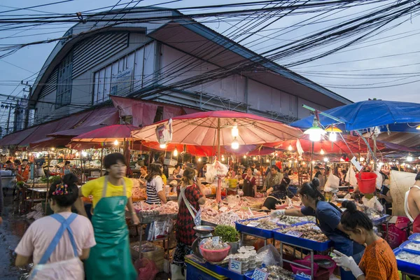 Fiskmarknaden Vid Maten Marknaden Khlong Toey Market Khlong Toey Staden — Stockfoto