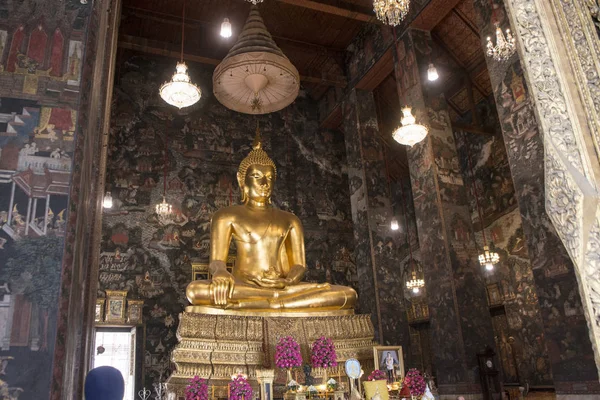 Buda Ouro Templo Wat Suthat Banglamphu Cidade Bangkok Tailândia Sudeste — Fotografia de Stock