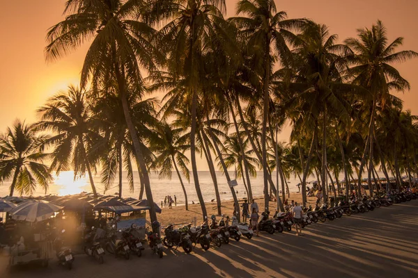  Bang Saen sahilde Provinz Chonburi Tayland Bangsaen kasaba. Tayland, Bangsaen, Kasım, 2018