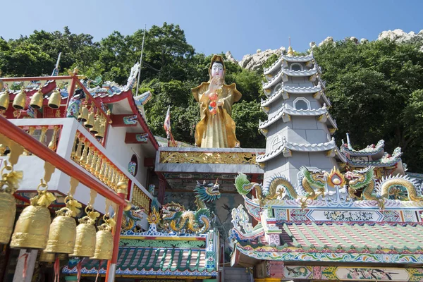 Sean Suk Provinz Chonburi Tayland Bangsaen Town yakınındaki bir Budizm tapınakta. Tayland, Bangsaen, Kasım, 2018