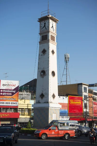 Der Uhrturm Auf Dem Tagesmarkt Zentrum Von Racha Der Provinz — Stockfoto