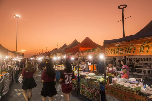 Mercato Notturno Strada Piedi Sulla Costa Laemtan Presso Spiaggia Bang — Foto Stock