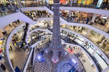 Terminal 21 Alışveriş Mal Provinz Chonburi Tayland Pattaya şehir iç mimarisi. Tayland, Pattaya, Kasım, 2018