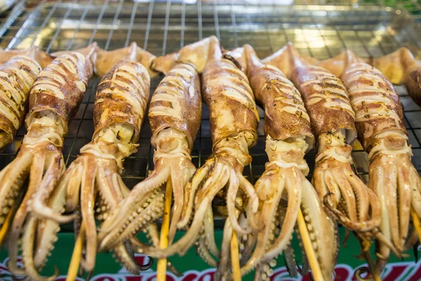 Calamar Parrilla Mercado Mariscos Pescados Mercado Pescado Naklua Ciudad Pattaya — Foto de Stock