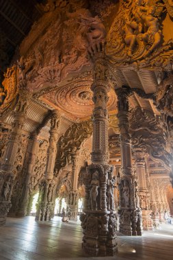 Ahşap Sanctuary of Truth Temple Provinz Chonburi Tayland Pattaya şehir içi. Tayland, Pattaya, Kasım, 2018
