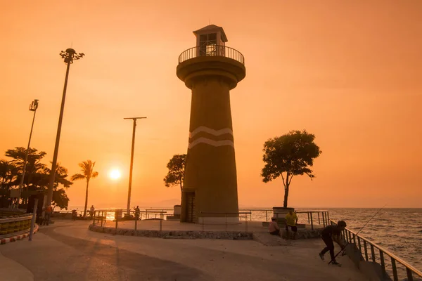 Torre Luz Atardecer Carretera Playa Ciudad Pattaya Provincia Chonburi Tailandia — Foto de Stock