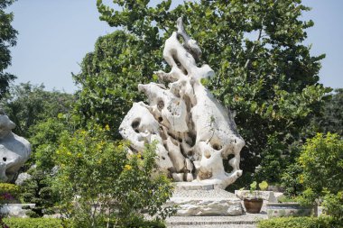 Milyon yıl taş Garden Provinz Chonburi Tayland Pattaya city yakınındaki bir taş heykel. Tayland, Pattaya, Kasım, 2018