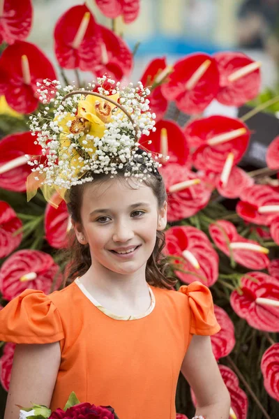 Niños Vestidos Con Ropa Colorida Festa Flor Spring Flower Festival —  Fotos de Stock