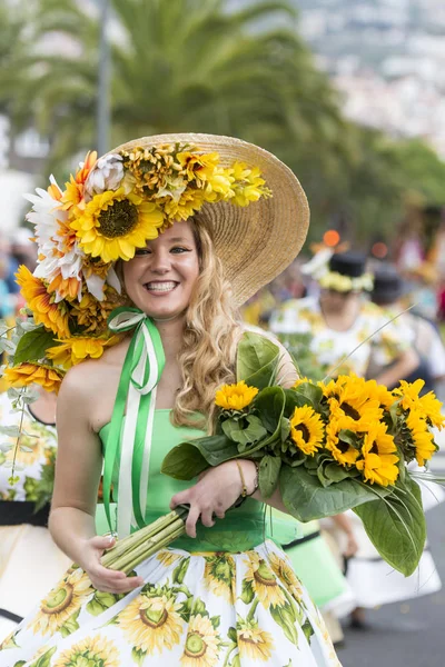 Donne Vestite Con Abiti Colorati Alla Festa Flor Festa Dei — Foto Stock