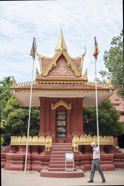 CAMBODIA SIEM REAPARECE MATANDO FIELES WAT THMEY — Foto de Stock