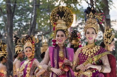 Asya Tayland Sukhothai Loy Krathong geleneği
