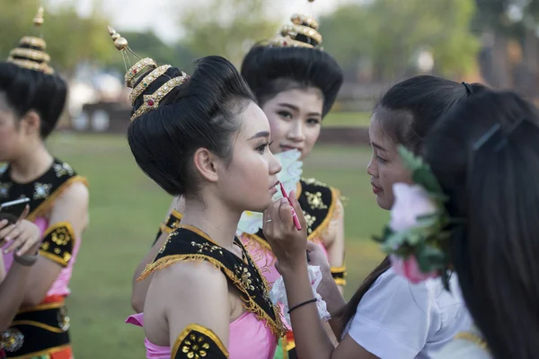 Asien thailand sukhothai loy krathong tradition — Stockfoto