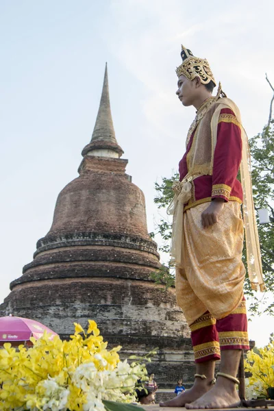 ÁSIA TAILÂNDIA SUKHOTHAI LOY KRATHONG TRADITION — Fotografia de Stock