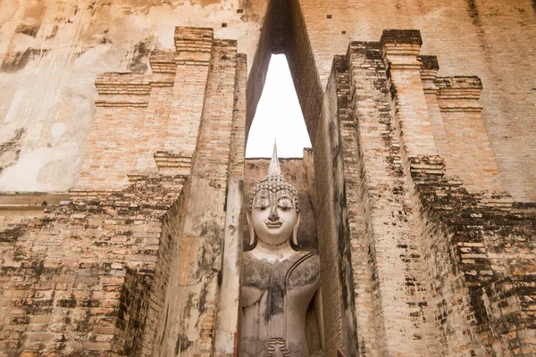 ÁSIA TAILÂNDIA SUKHOTHAI WAT SI CHUM — Fotografia de Stock