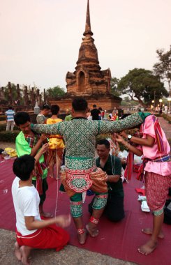 Asya Tayland Sukhothai Temple Wat sa si geleneği
