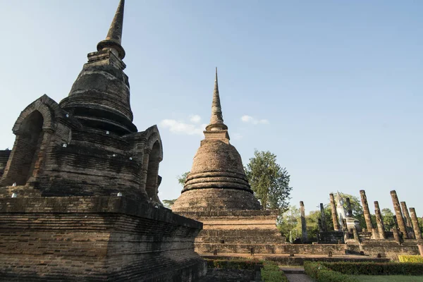 ASIA THAILANDIA SUKHOTHAI TEMPLE STUPA — Foto Stock