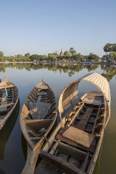 ASIA TAILANDIA SUKHOTHAI FISHINGBOAT — Foto de Stock