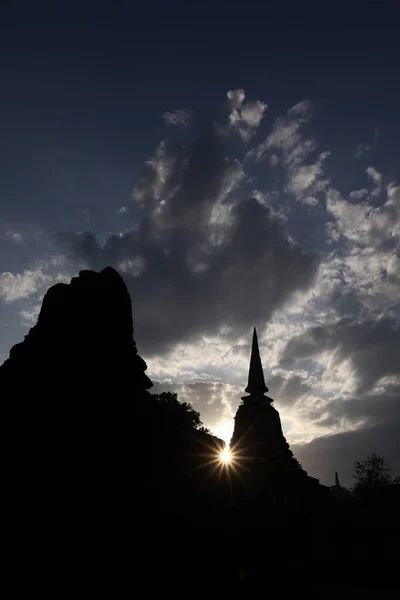 ASIA THAILAND SUKHOTHAI TEMPLE WAT CHANG LOM — Stock Photo, Image